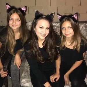 Meet your Posher, Angela